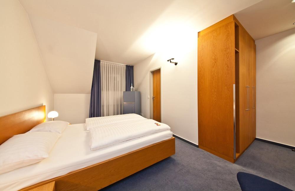 Select Hotel Silence Garden Koeln Zewnętrze zdjęcie