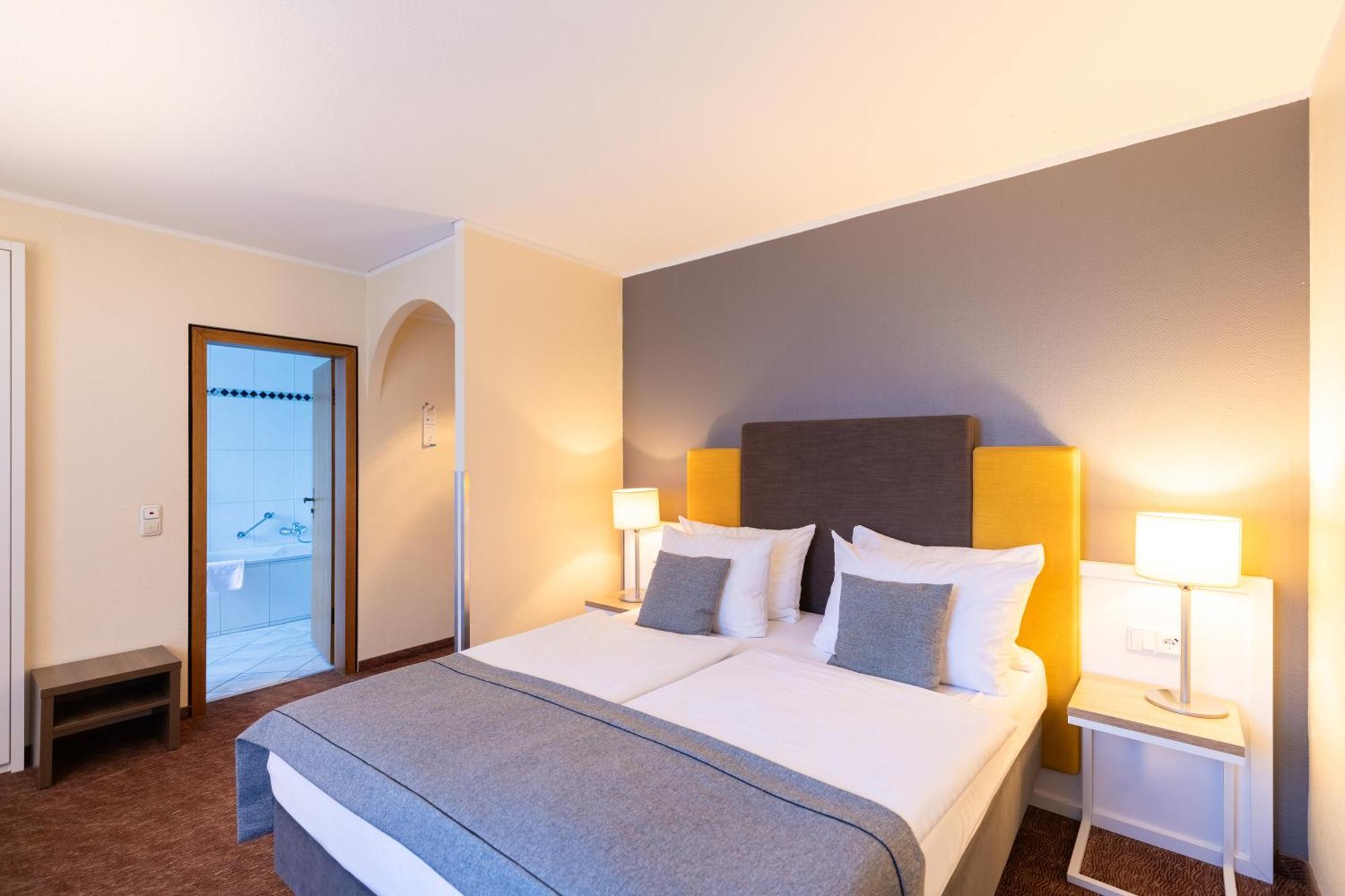 Select Hotel Silence Garden Koeln Zewnętrze zdjęcie