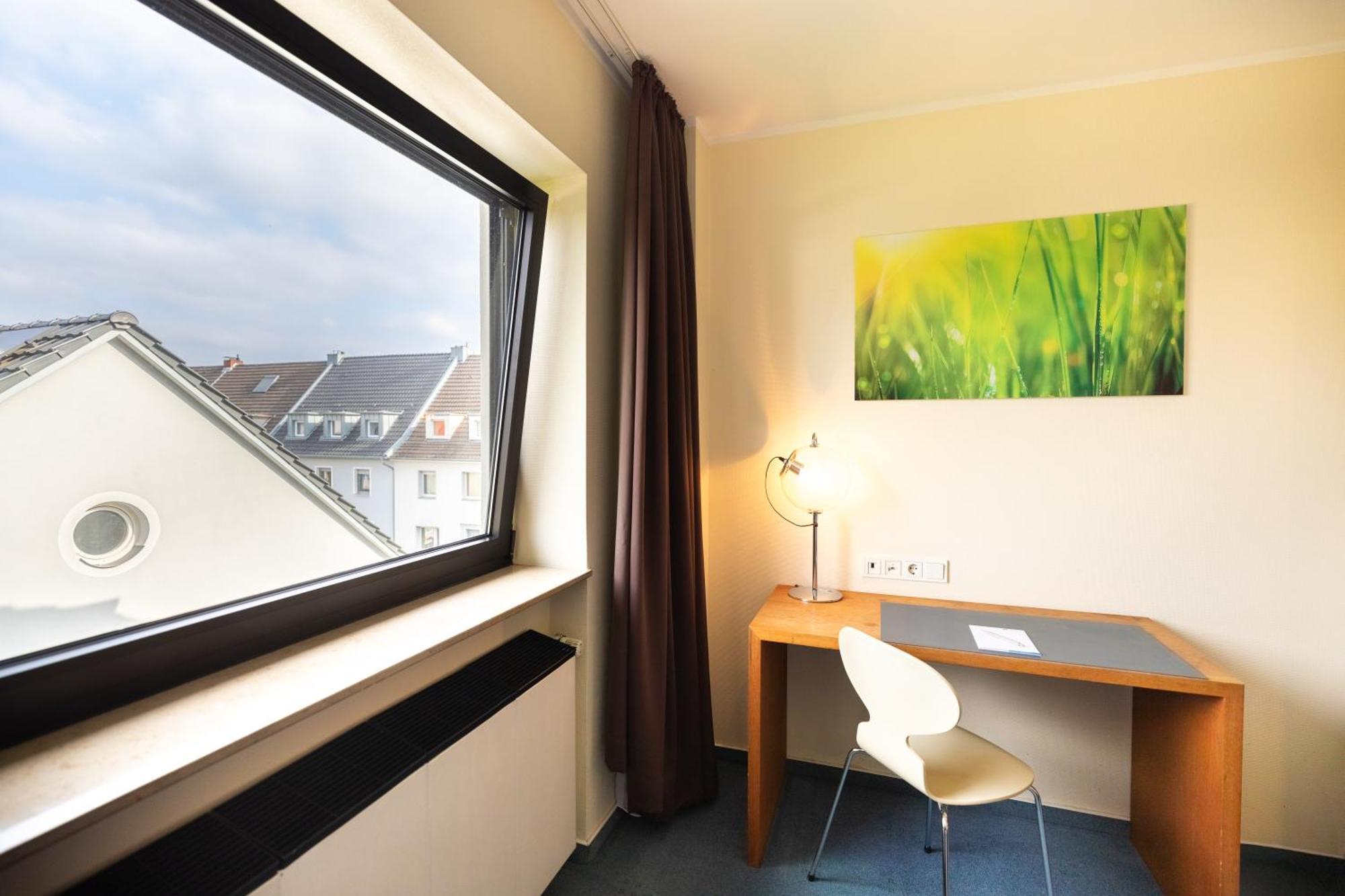 Select Hotel Silence Garden Koeln Zewnętrze zdjęcie