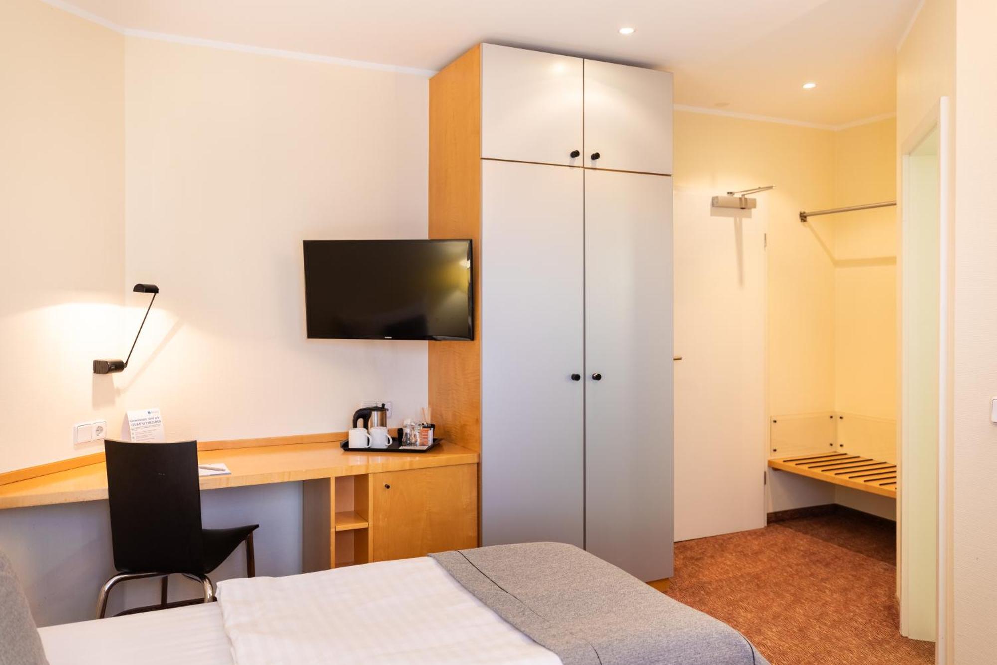 Select Hotel Silence Garden Koeln Zewnętrze zdjęcie