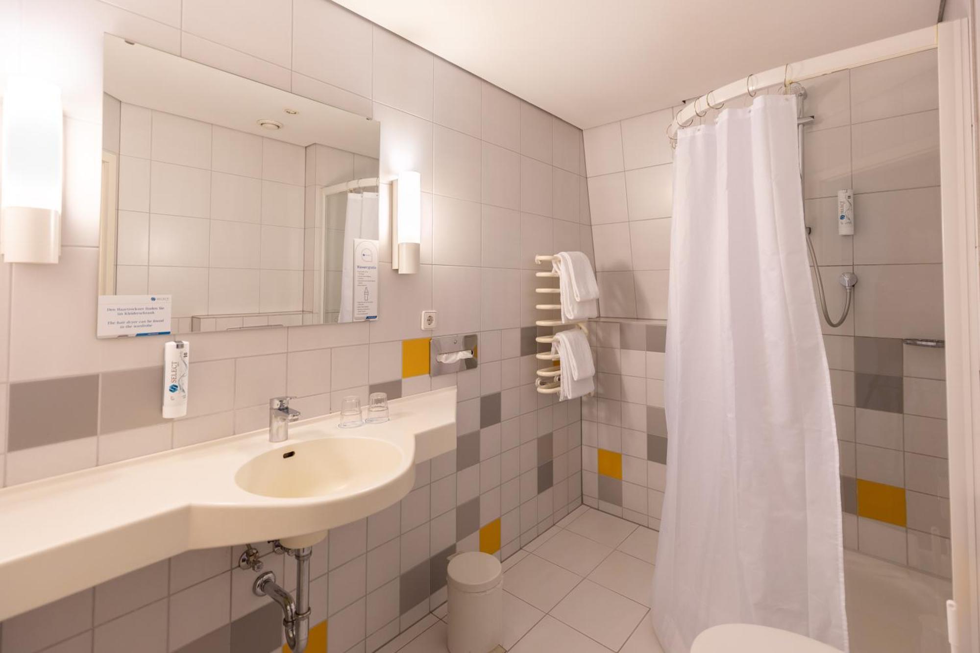 Select Hotel Silence Garden Koeln Zewnętrze zdjęcie