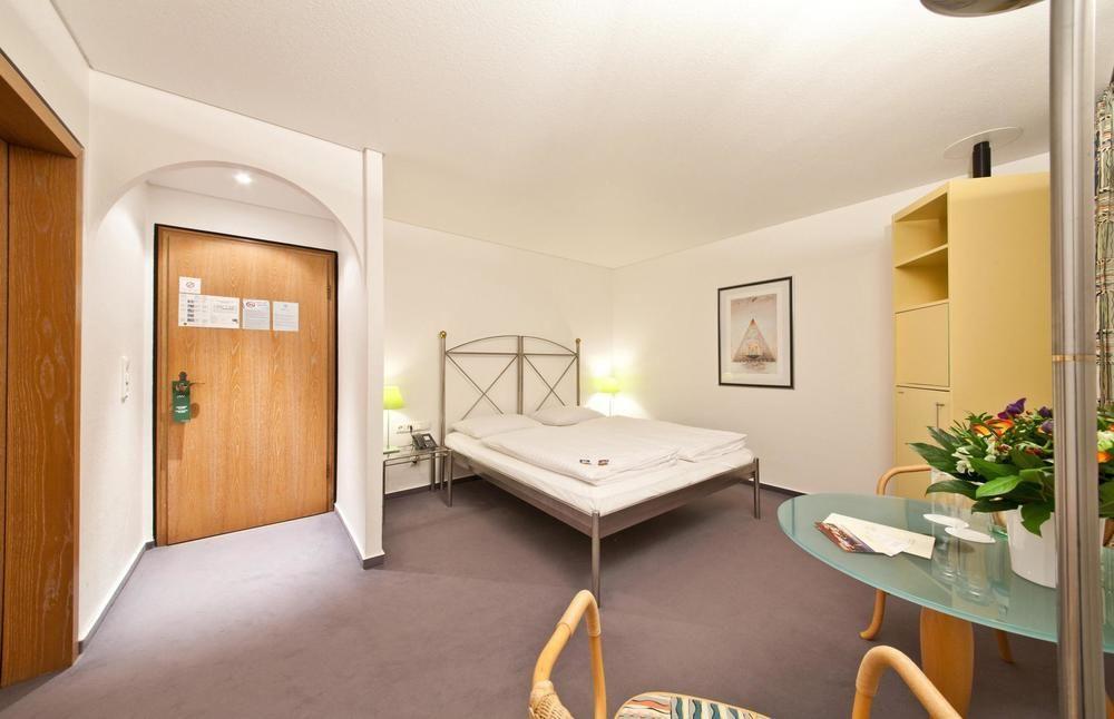 Select Hotel Silence Garden Koeln Zewnętrze zdjęcie